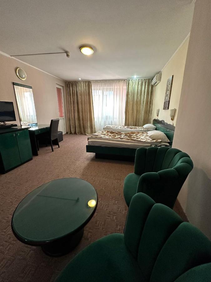 Darin Hotel Bukarest Kültér fotó